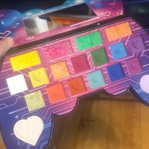 Spoiled Lips Gamer Girl palette